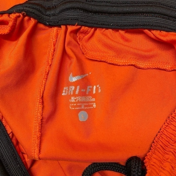Nike Orange Dri-Fit Shorts Size L - Picture 9 of 10